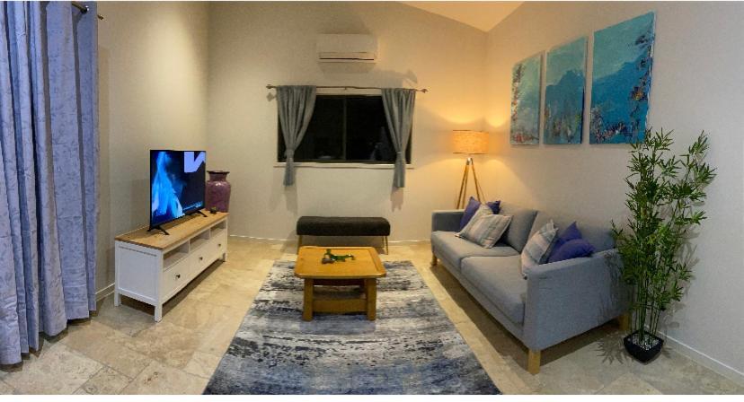 Dezen Accomodation Palmview Dış mekan fotoğraf