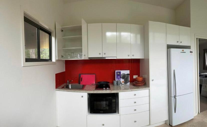 Dezen Accomodation Palmview Dış mekan fotoğraf